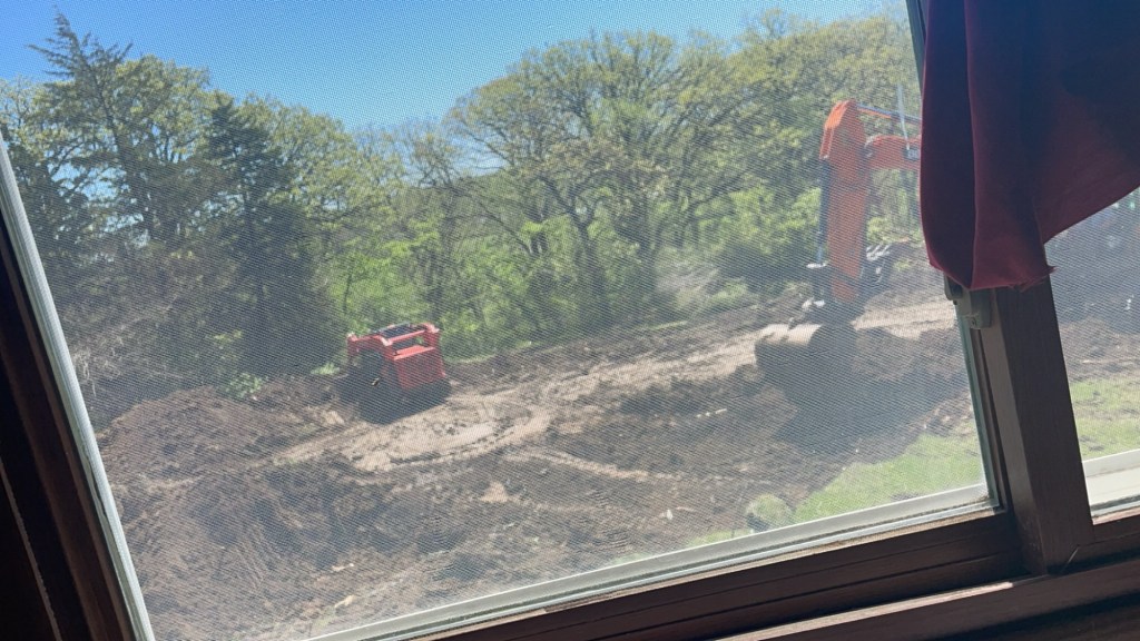 Day 8 of our dream home build – We have a hole in the ground!